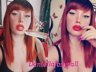 Daniellafoxytall