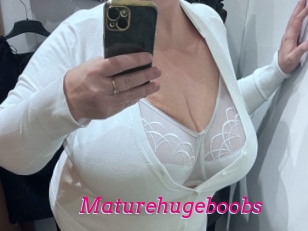 Maturehugeboobs